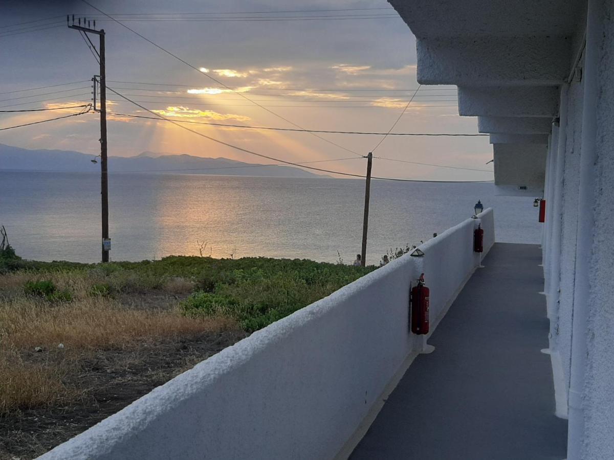 Seaside Studios Megalochori  Εξωτερικό φωτογραφία