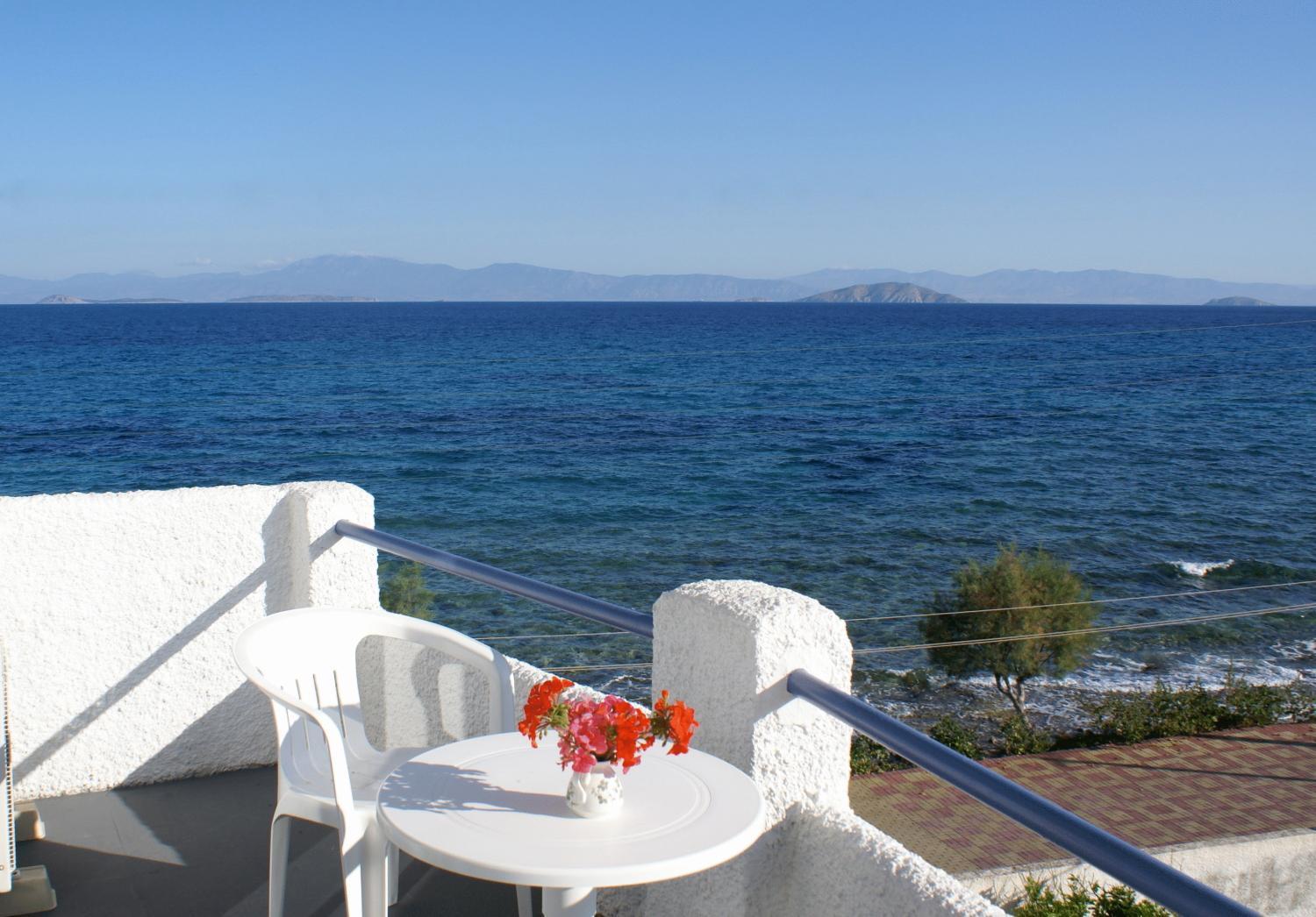 Seaside Studios Megalochori  Εξωτερικό φωτογραφία