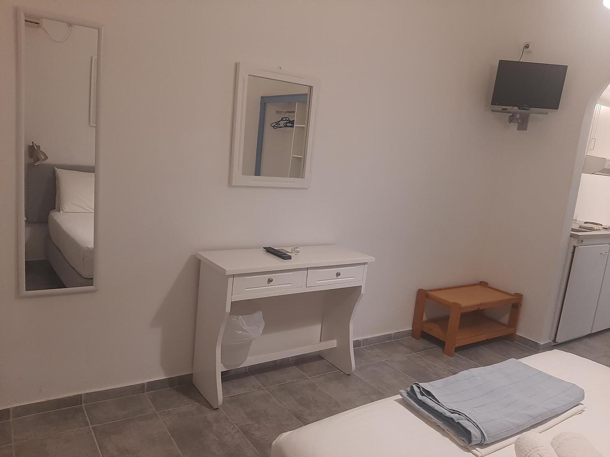 Seaside Studios Megalochori  Εξωτερικό φωτογραφία